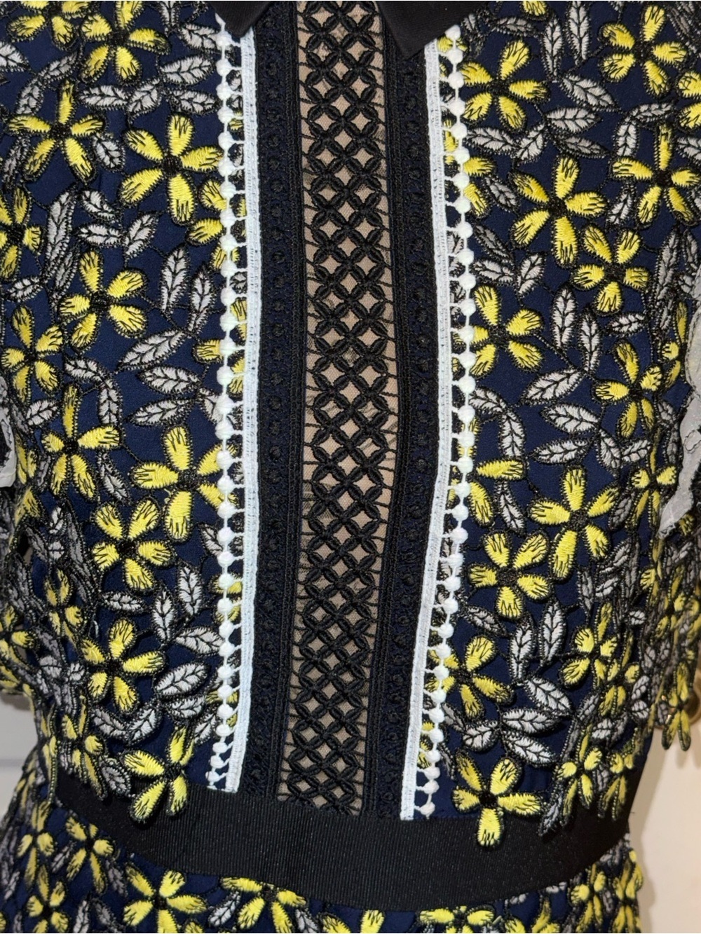 Self-Portrait Eleina Sculpted Daisy Guipure Lace Floral  Dress Yellow Navy US 8 - Picture 6 of 16